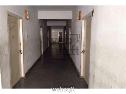 Commercial building for Rent
